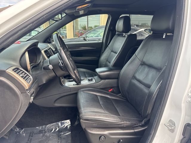 Used 2014 White Jeep Limited image 18