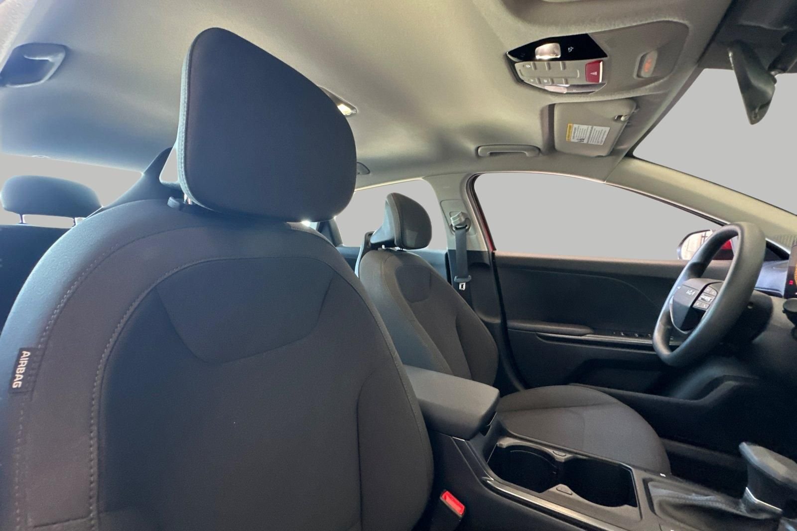 Used 2026 Red Kia LXS image 17