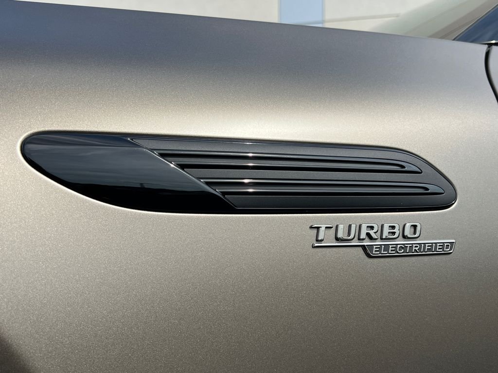 New 2027 Monza Grey Magno Mercedes-Benz AMG® SL 43 Roadster image 27