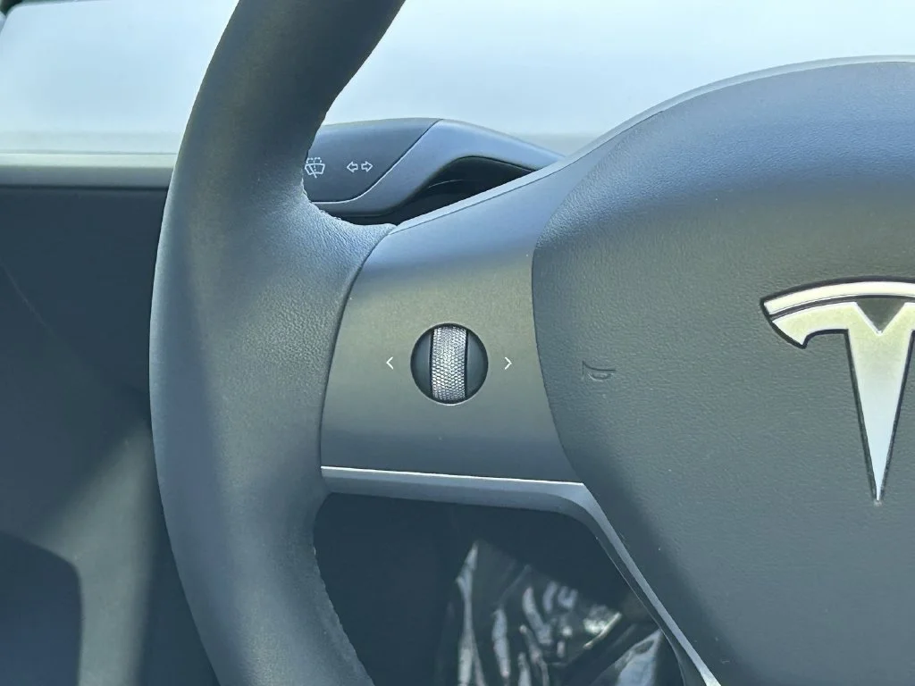 Used 2022 Red Multi-Coat Tesla Long Range image 17