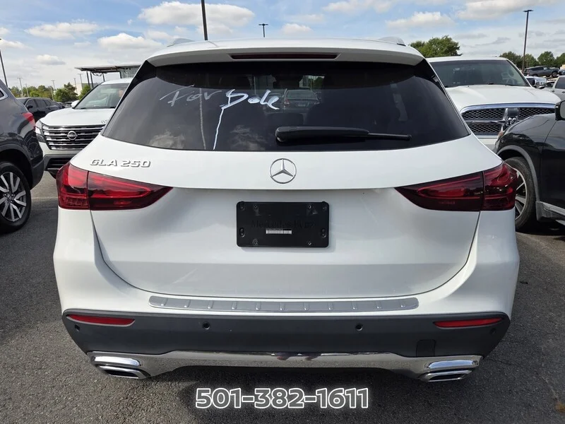 Used 2025 Polar White MERCEDES-BENZ GLA 250 image 3