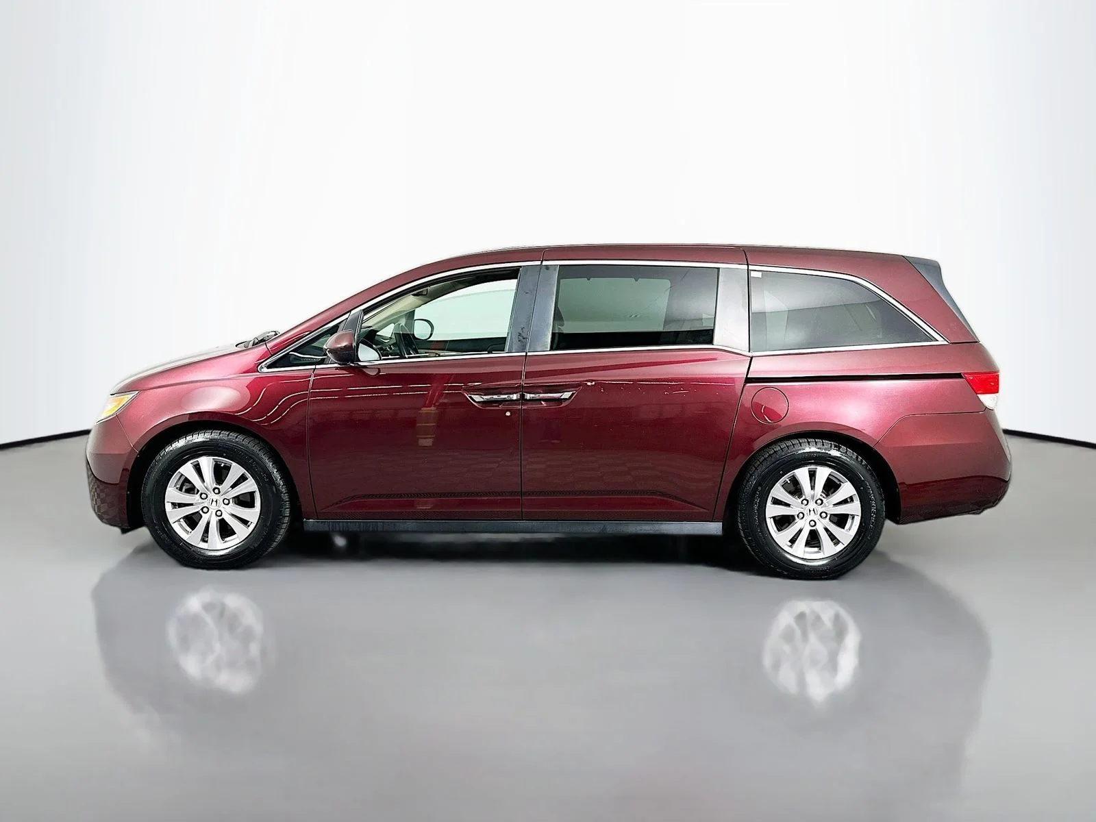 Used 2015 Dark Cherry Pearl Honda EX-L image 4