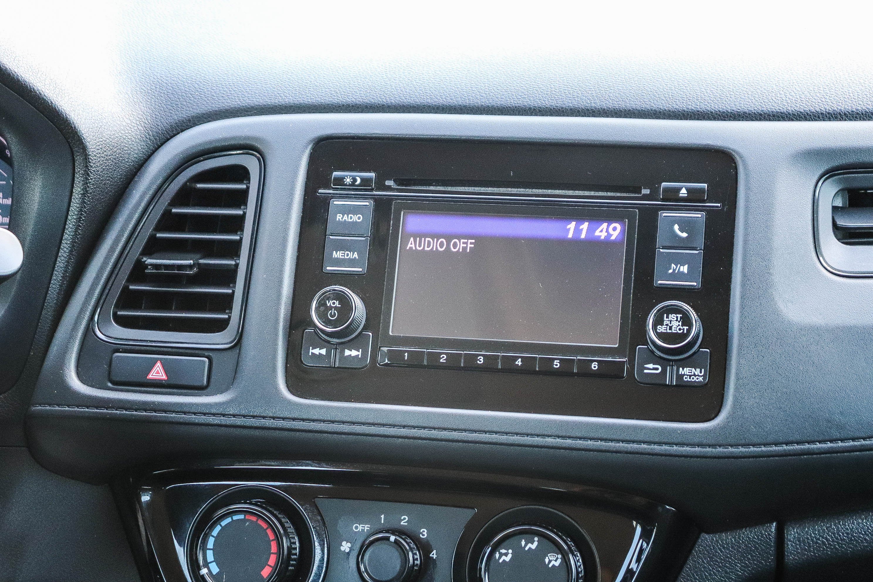 2021 Honda HR-V LX - Photo 17