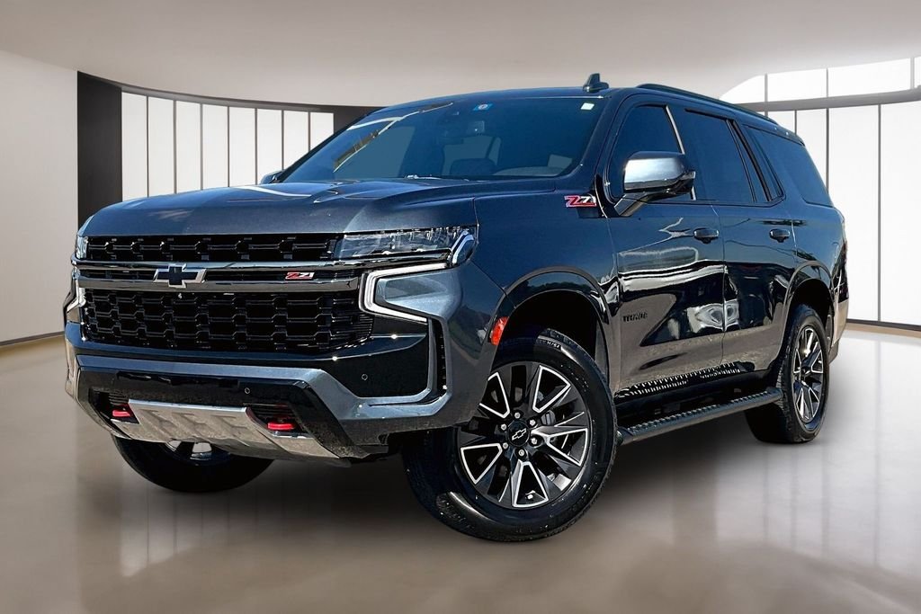Used 2021 Gray Chevrolet Z71 image 1