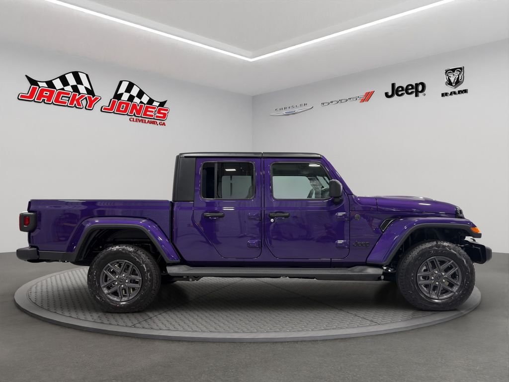 New 2026 Reign Jeep Sport S image 12