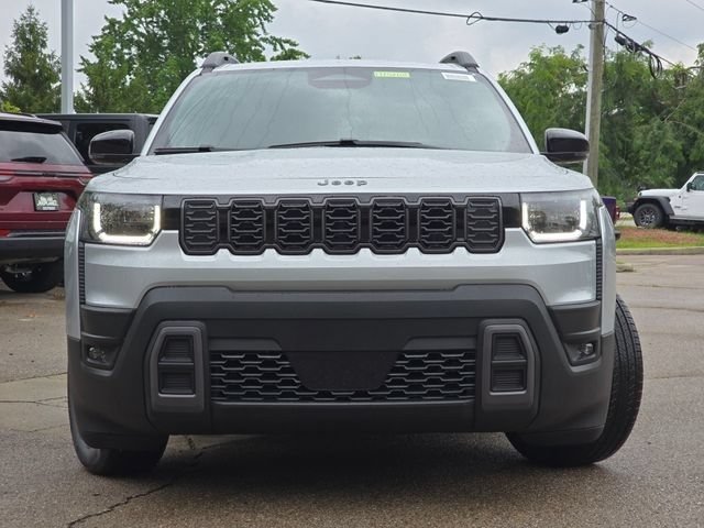 New 2026 Silver Zynith Clear-Coat Exterior Paint Jeep Limited image 3