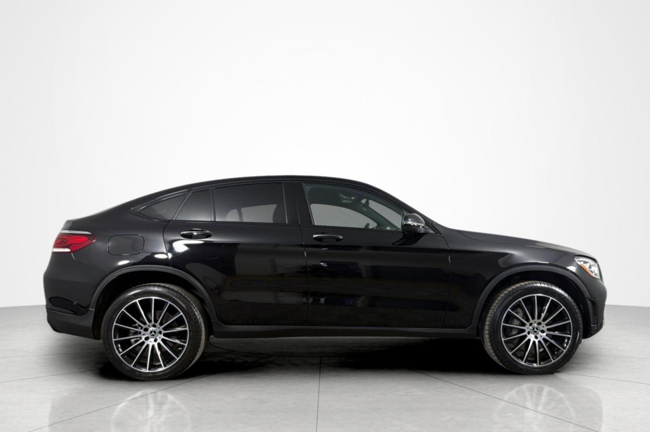 Certified Used 2023 Obsidian Black Metallic Mercedes-Benz GLC 300 image 6