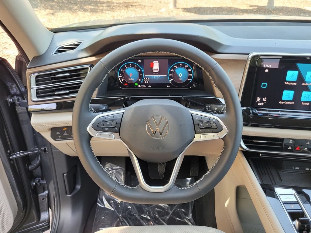New 2025 Gray Volkswagen 2.0T SE w/Technology image 17
