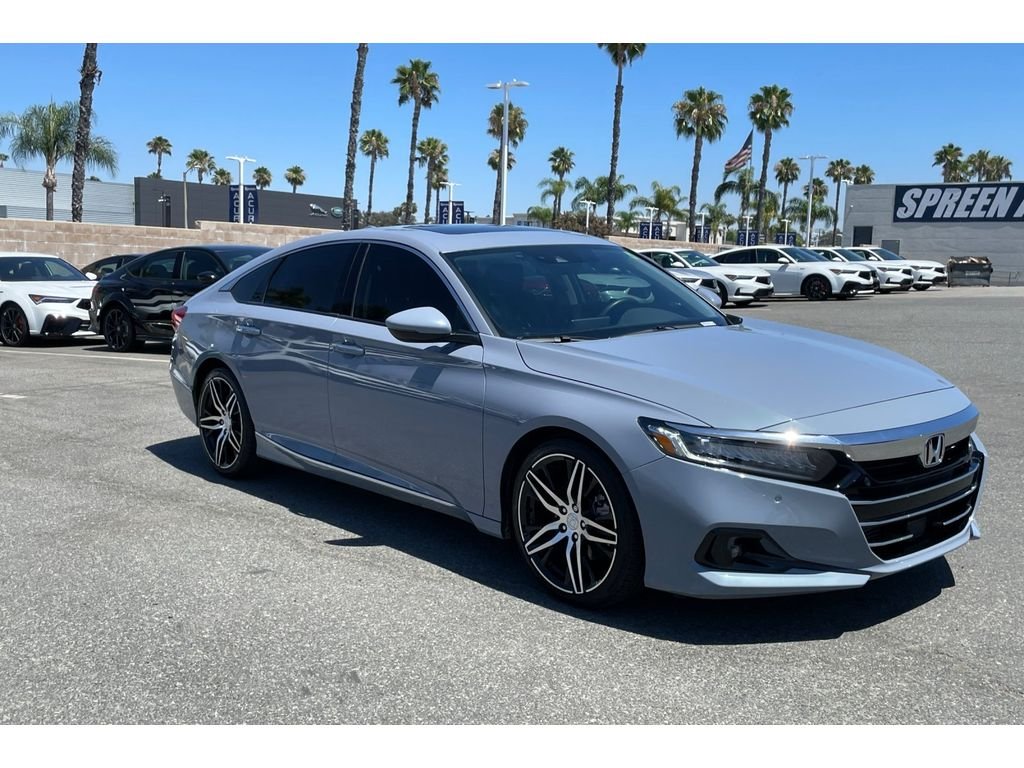 Used 2022 Sonic Gray Pearl Honda Touring image 7