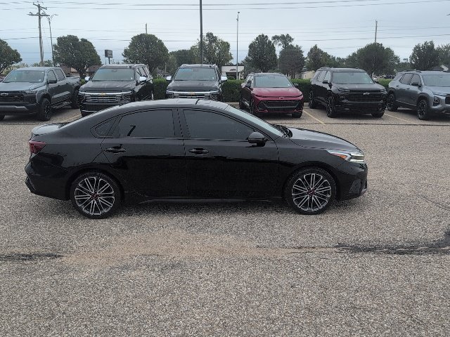 Used 2023 Aurora Black Kia GT image 16