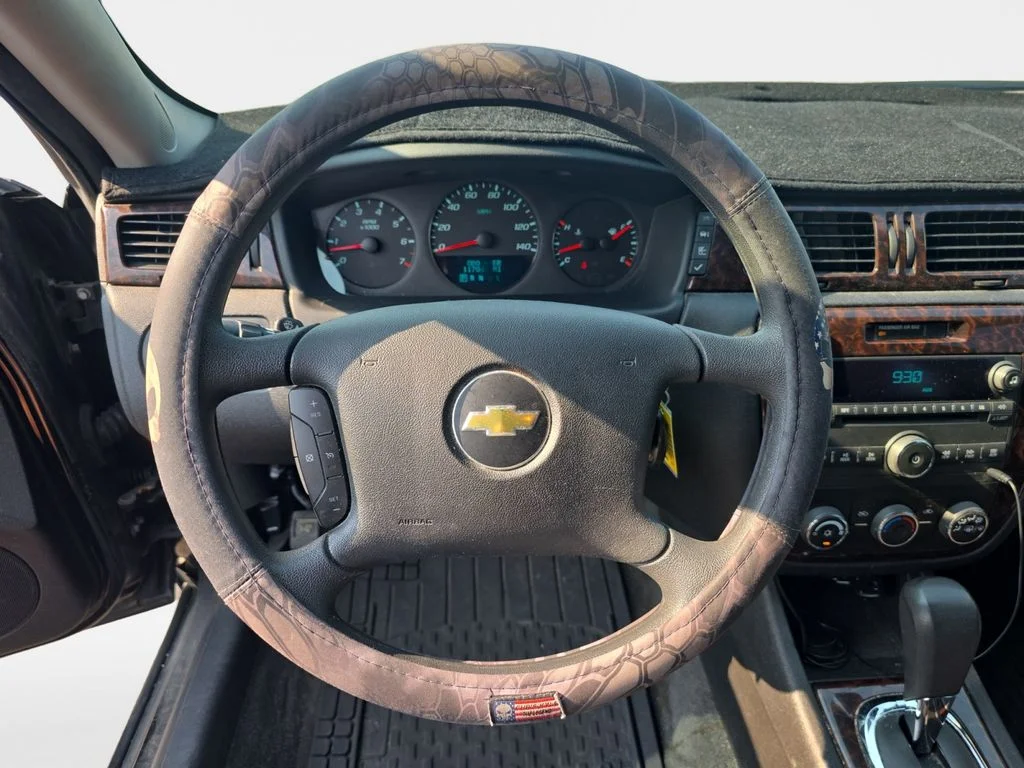 Used 2012 Black Chevrolet LS image 13