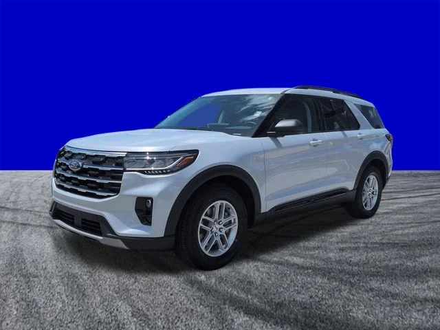 New 2026 Space White Metallic Ford Active image 9