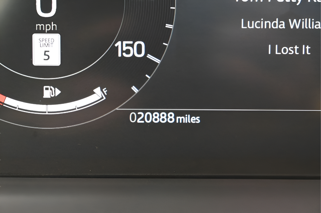 Certified Used 2025 Black Land Rover Dynamic SE image 18