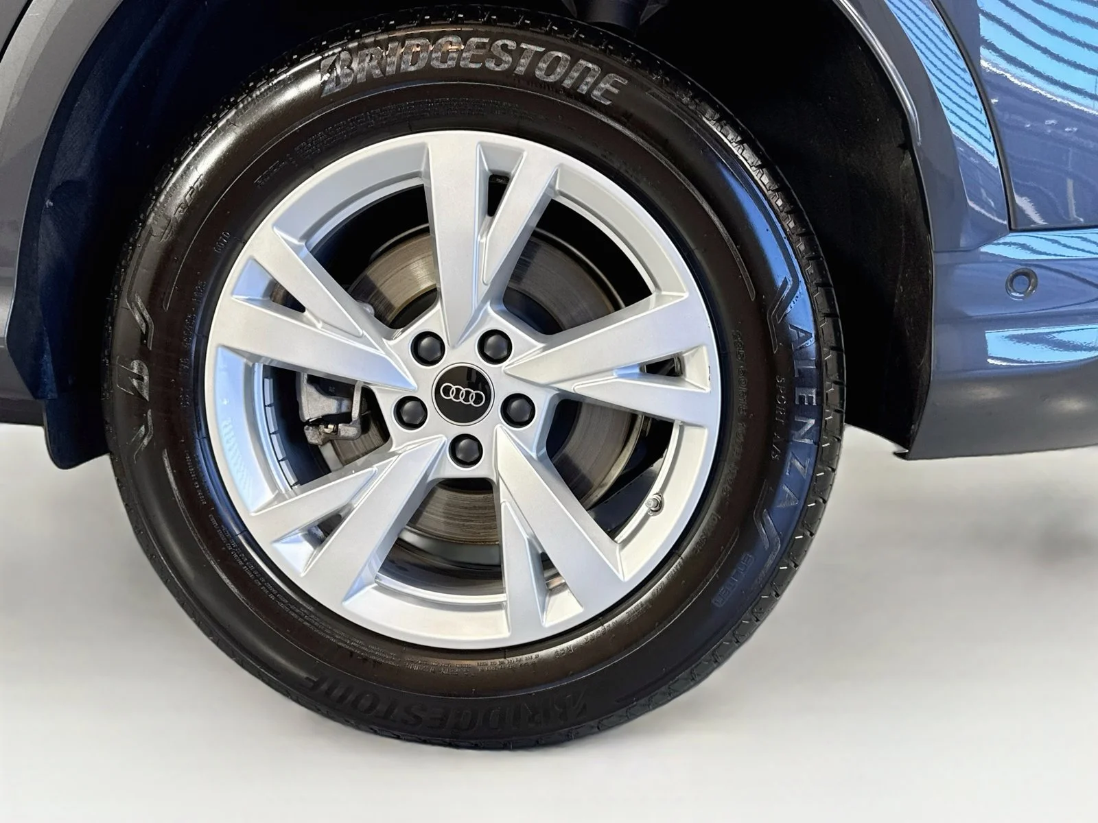 Used 2025 Tambora Gray Audi Premium image 28