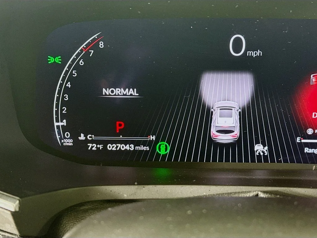 Certified Used 2023 Platinum White Pearl Acura Technology image 13