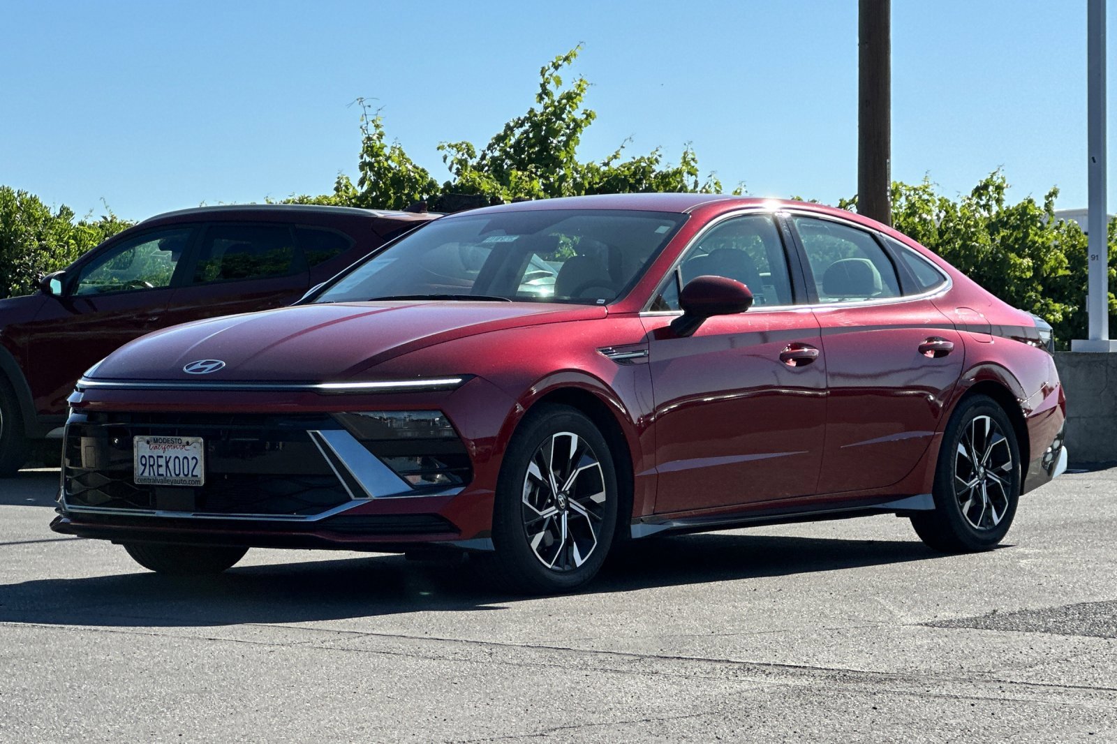 Certified Used 2025 Ultimate red Hyundai SEL image 8