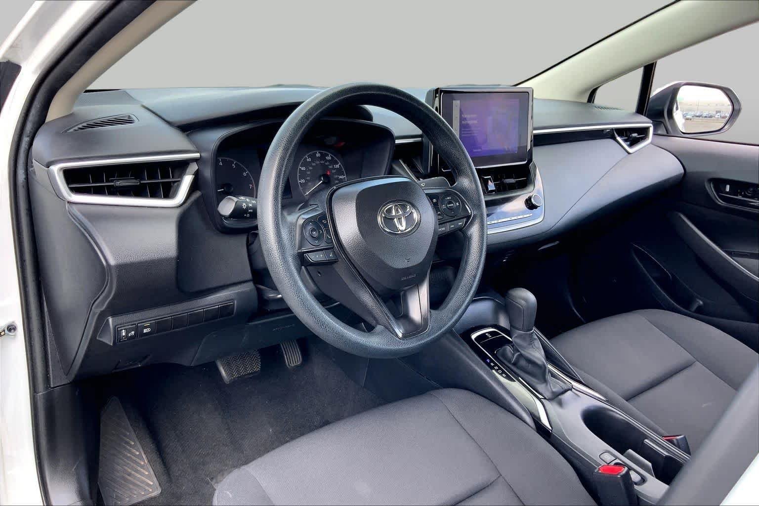 Used 2024 Ice Cap Toyota LE image 17