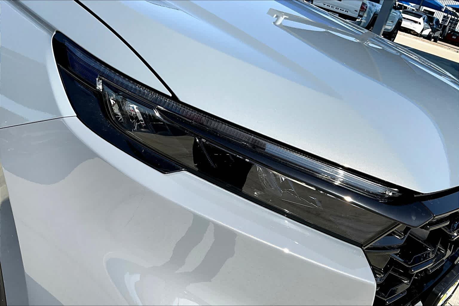 Used 2025 Urban Gray Pearl Honda Sport-L image 13