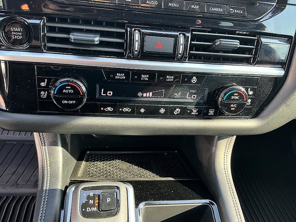 Used 2025 Gun Metallic Nissan Platinum image 19