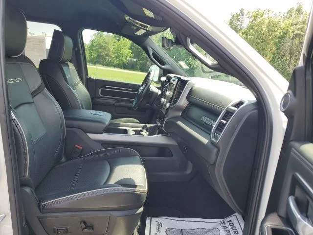 Used 2022 White Ram Laramie image 23