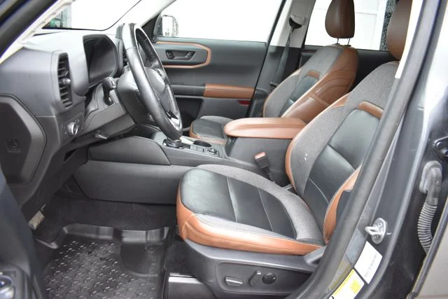 Used 2022 Gray Ford Outer Banks image 11