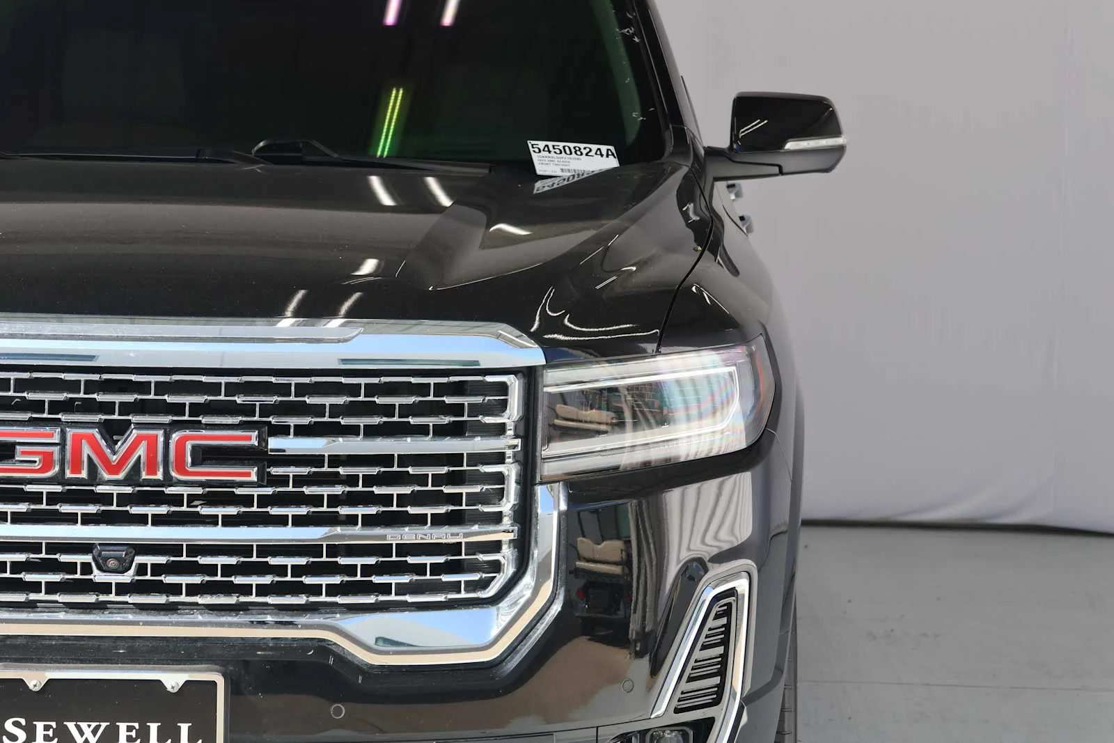 Used 2023 Ebony Twilight Metallic GMC Denali image 4