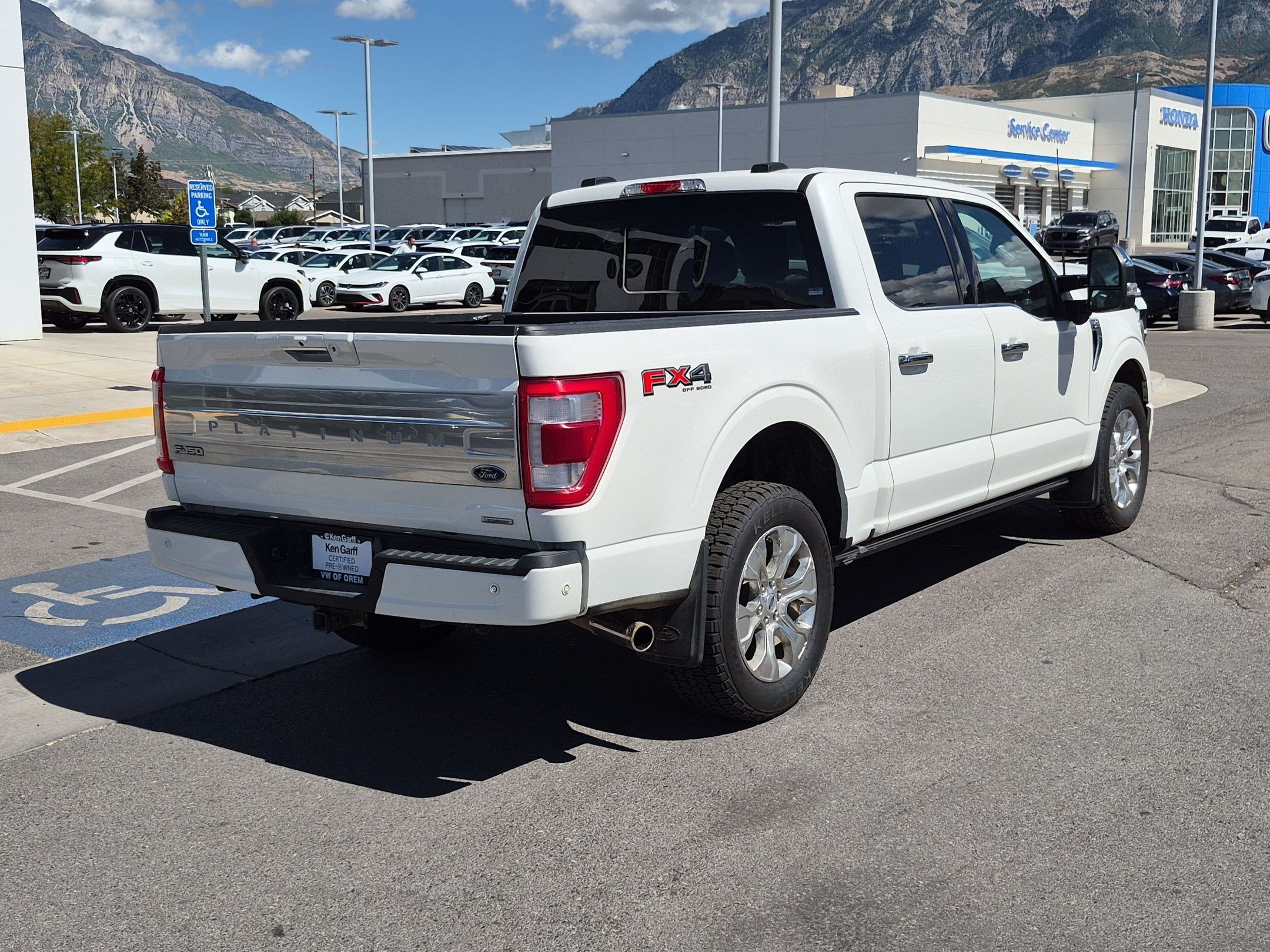 Used 2023 Star White Metallic Tri-Coat Ford Platinum image 3