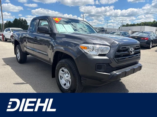 2017 Toyota Tacoma SR