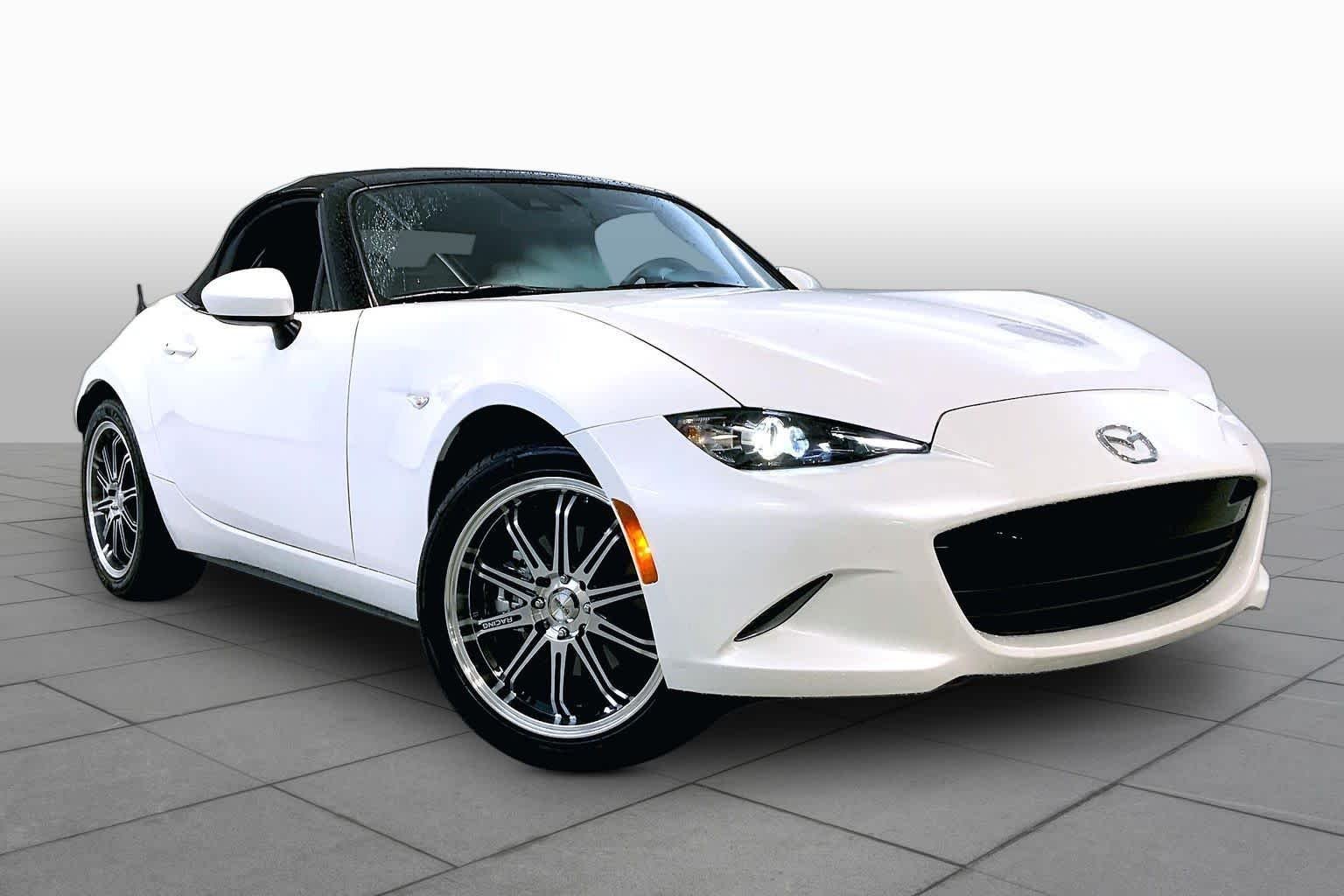 Used 2023 Mazda MX-5 Miata Grand Touring with VIN JM1NDAD72P0552083 for sale in Kansas City