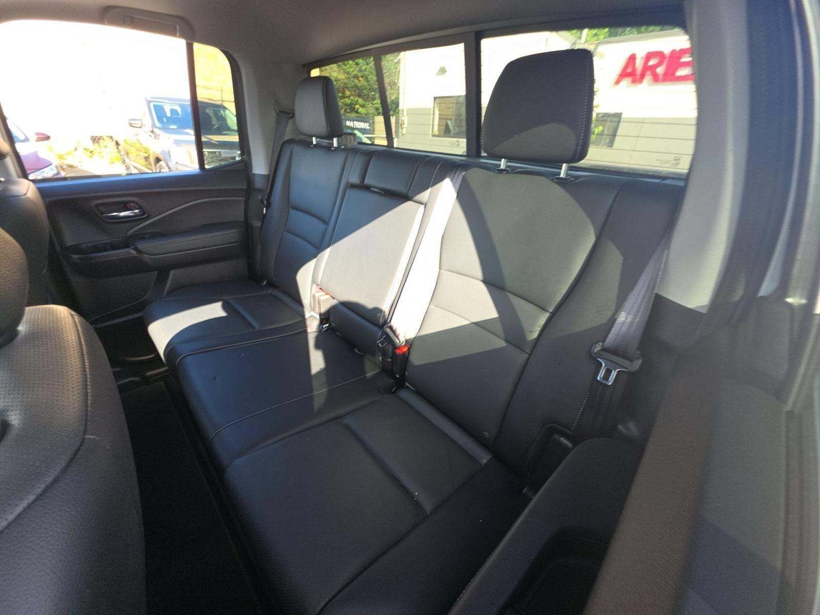 Certified Used 2025 Solar Silver Metallic Honda RTL image 11