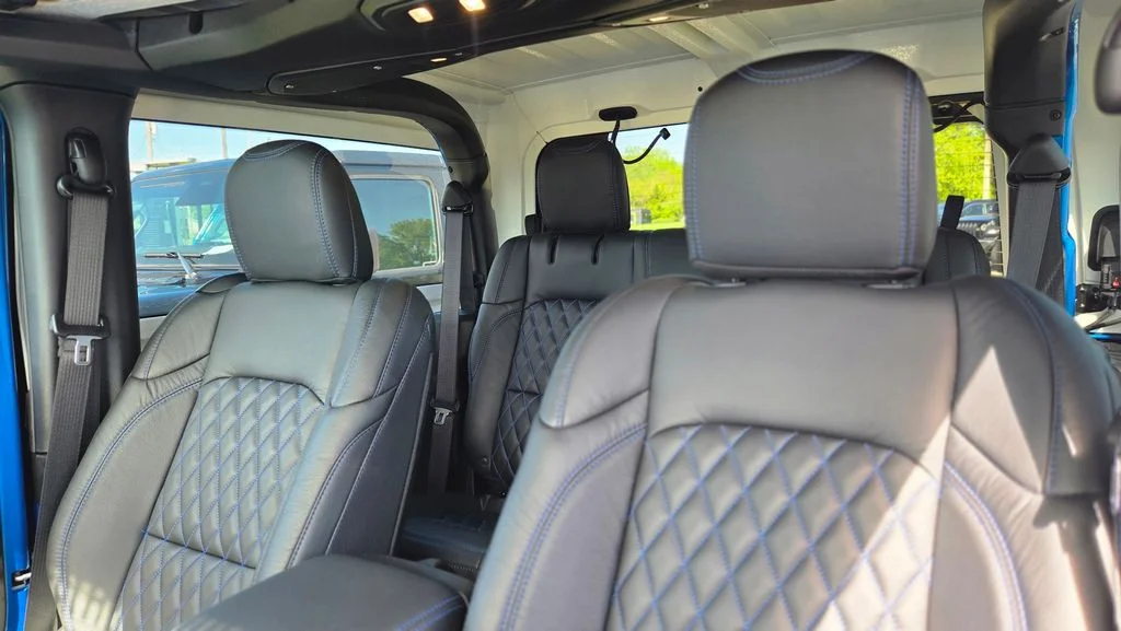 New 2026 Blue Jeep Sport S image 11