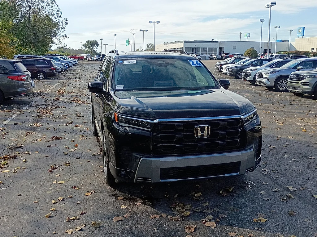 2026 Honda Pilot Elite, photo 4 of 12