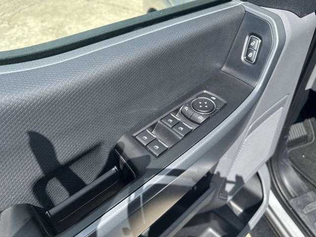 Used 2022 Silver Ford XLT image 25