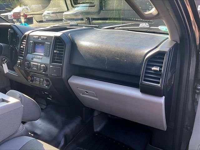 Used 2018 Gray Ford XL image 17