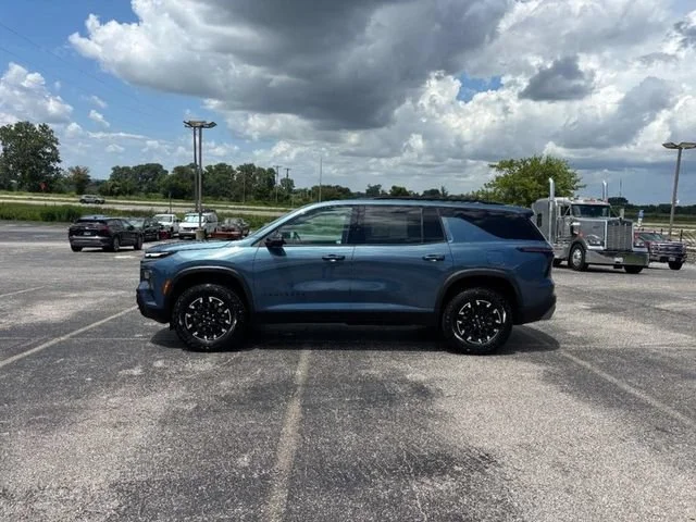 Used 2026 Lakeshore Blue Metallic Chevrolet Z71 image 2