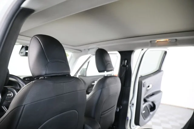 Used 2021 White Jeep Limited image 22