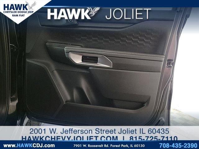 Used 2025 Black Ford XLT image 22