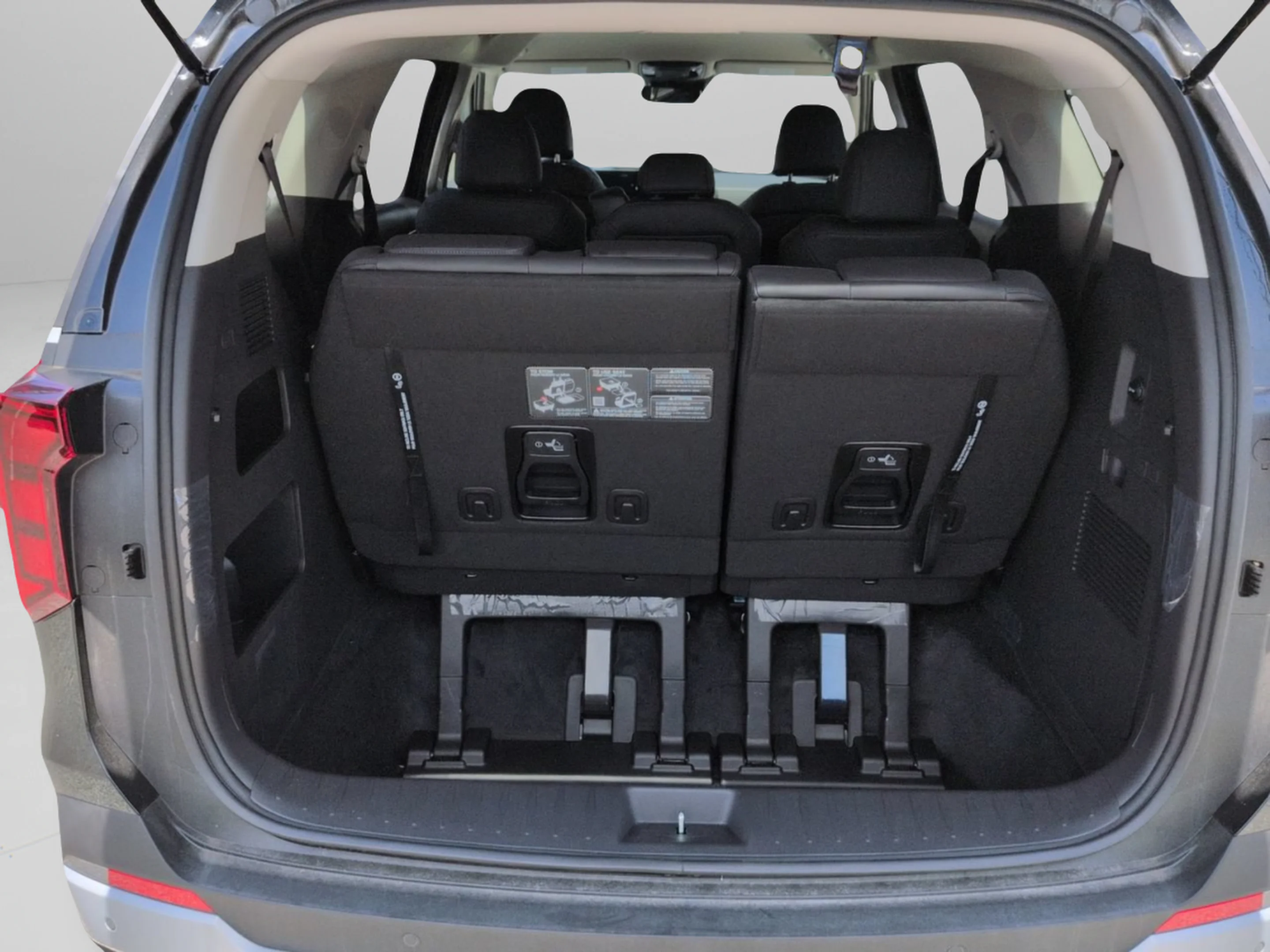 2026 Kia Carnival LXS - Photo 16
