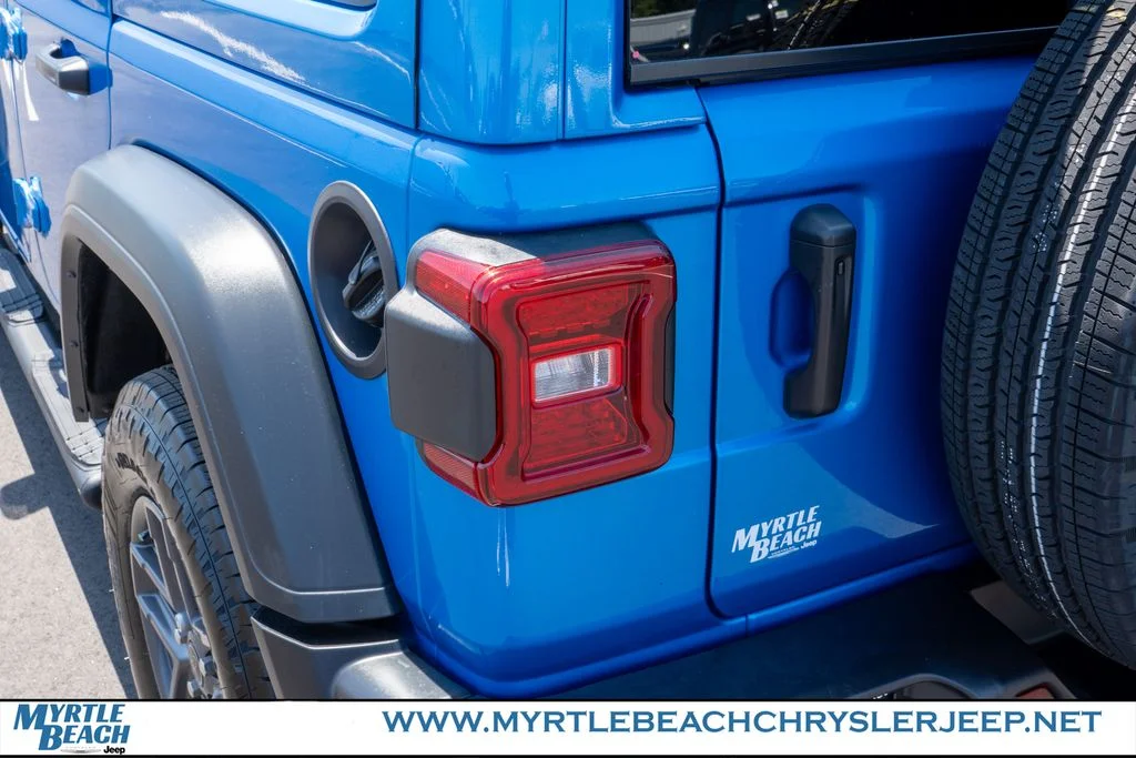 Used 2026 Blue Pearl Jeep Sport S image 12