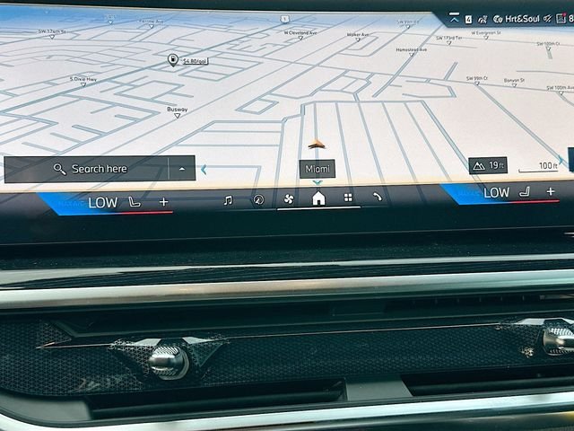 New 2026 White BMW sDrive40i image 8