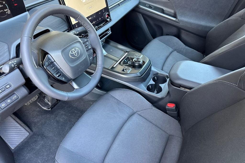 New 2026 Tandoori Toyota  XSE image 8