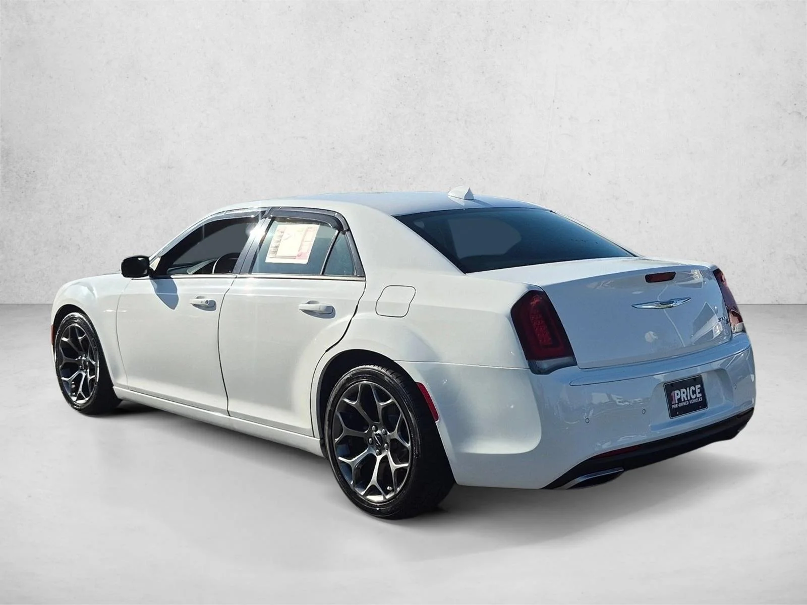 Used 2015 White Chrysler 300S image 8