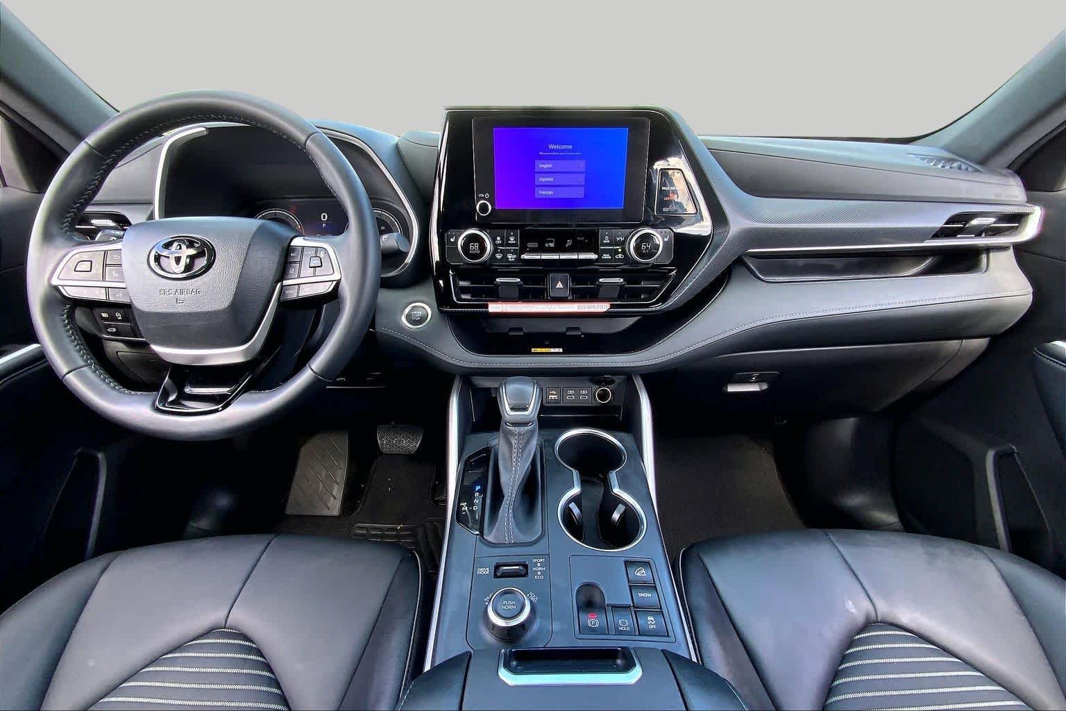 Used 2025 Magnetic Gray Metallic Toyota XSE image 15