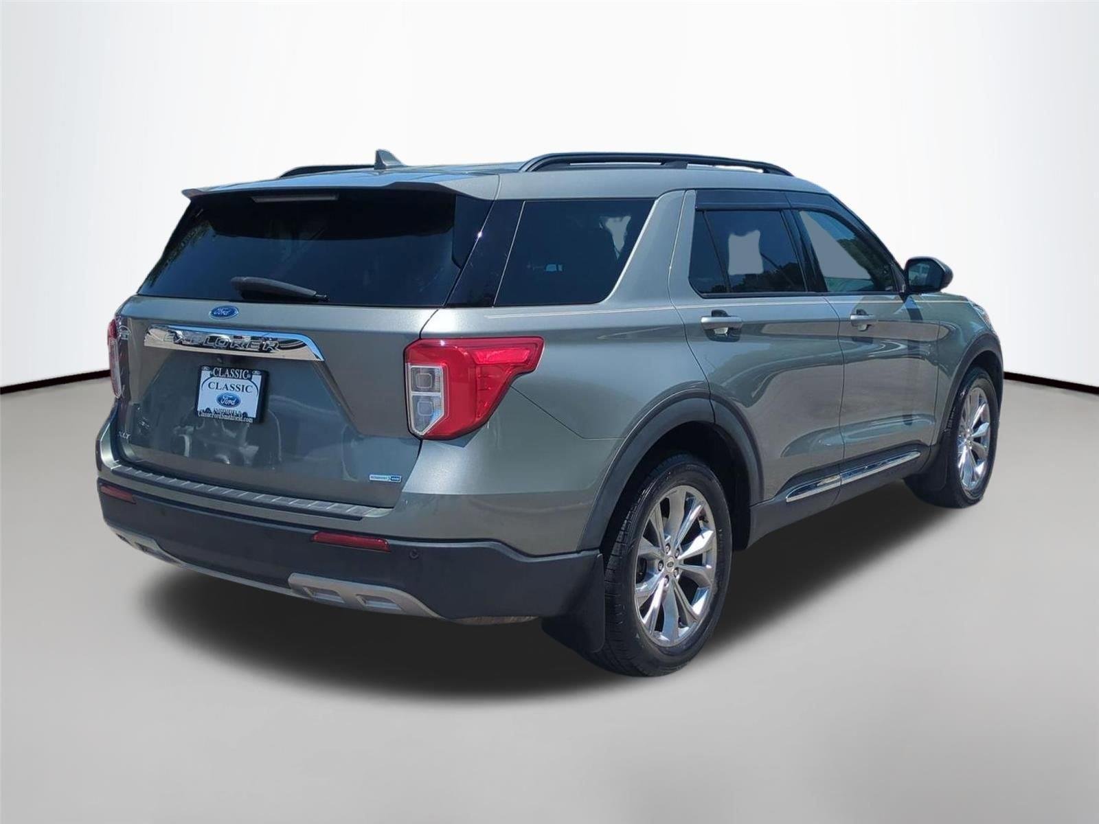 Used 2020 Silver Spruce Metallic Ford XLT image 5
