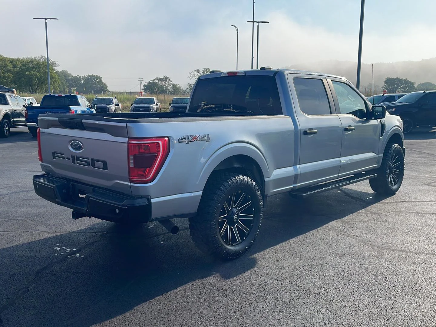 Used 2022 Iconic Silver Metallic Ford XLT image 5