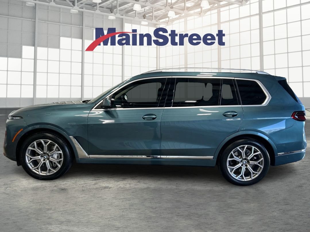 Used 2023 BMW X7 40i with VIN 5UX23EM09P9P22384 for sale in Kansas City