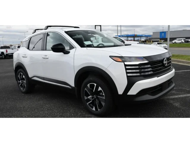 2027 Nissan Kicks SV