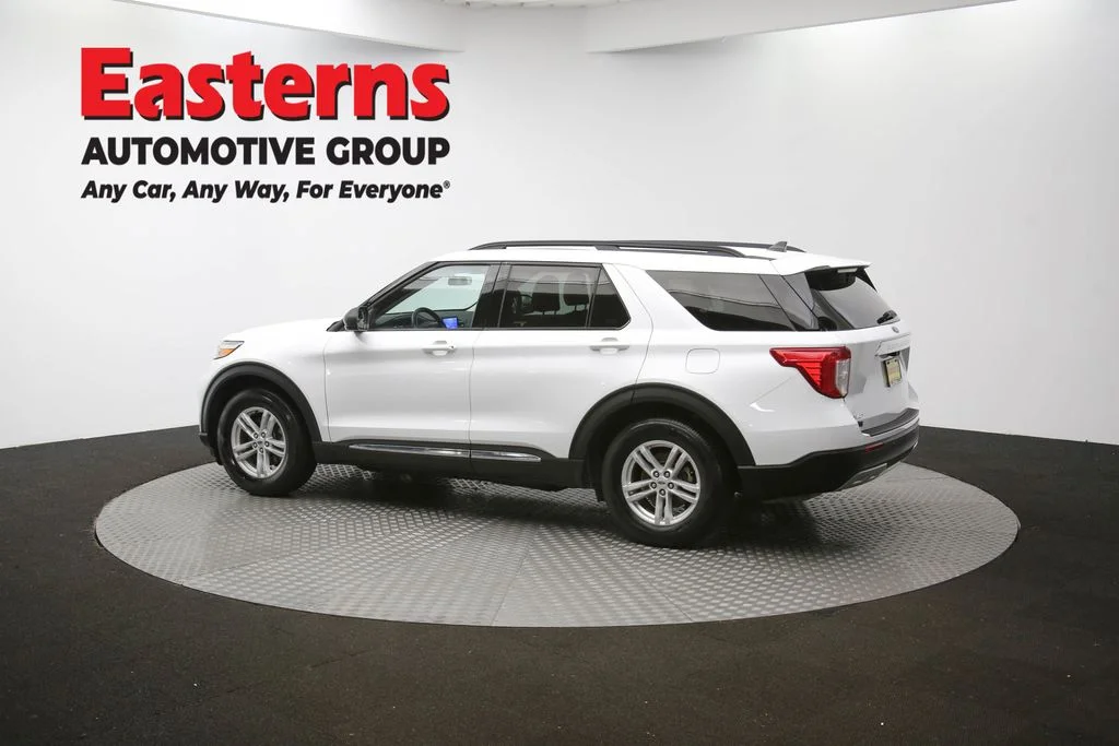 Used 2023 White Ford XLT image 60