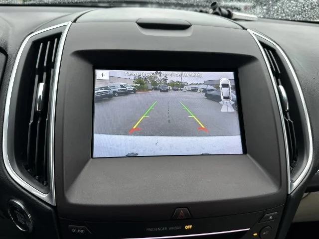 Used 2016 White Ford Titanium image 18