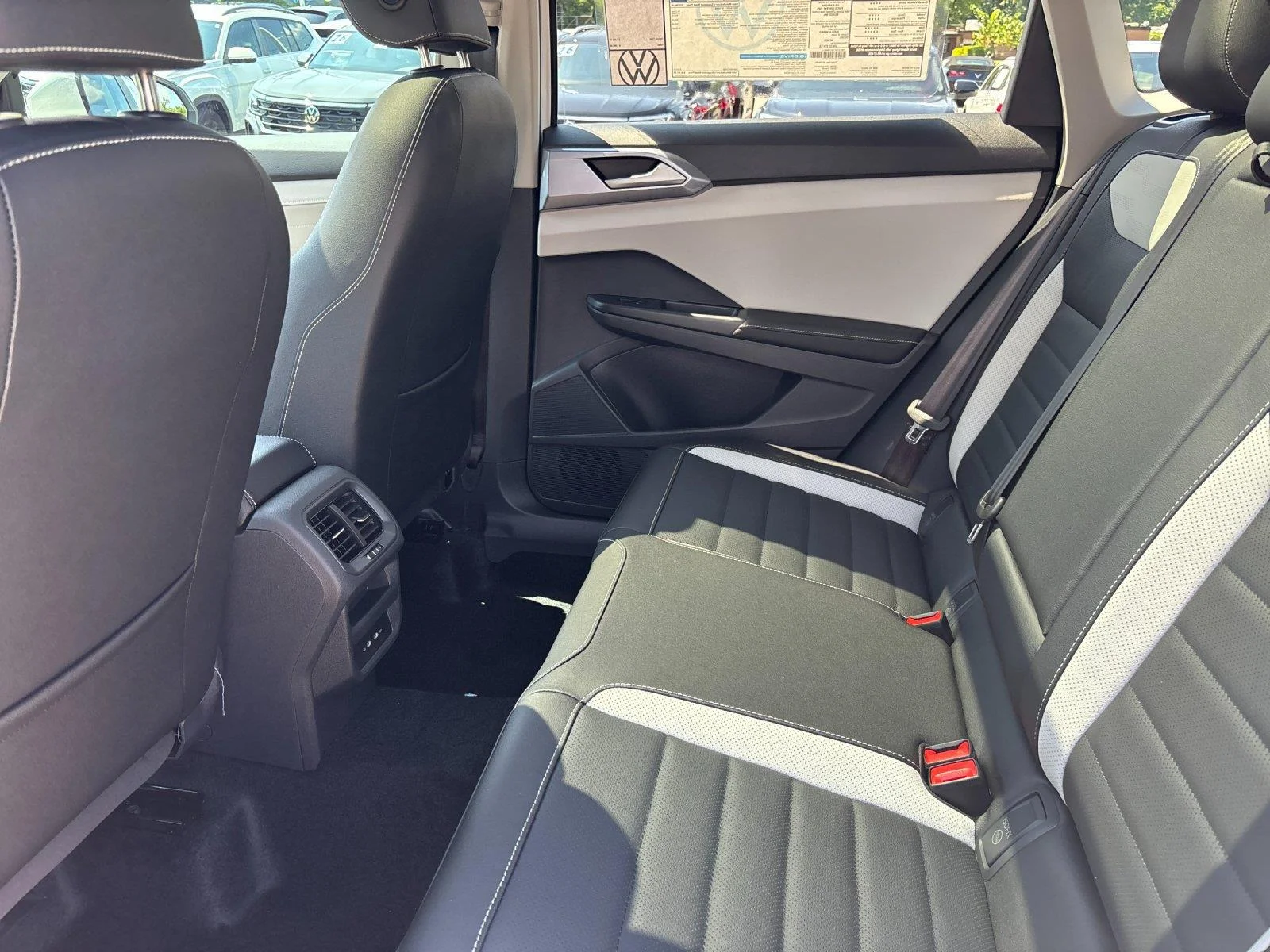 New 2026 Pure White Volkswagen SEL image 33